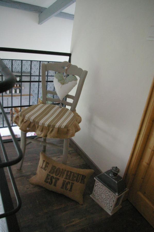 Féron Au Charme D'Antan B&B 외부 사진