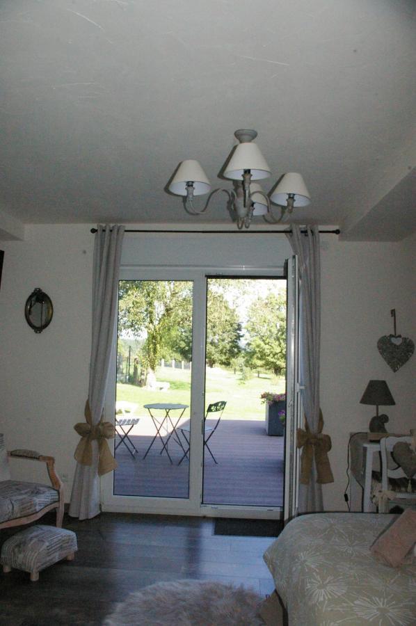 Féron Au Charme D'Antan B&B 외부 사진