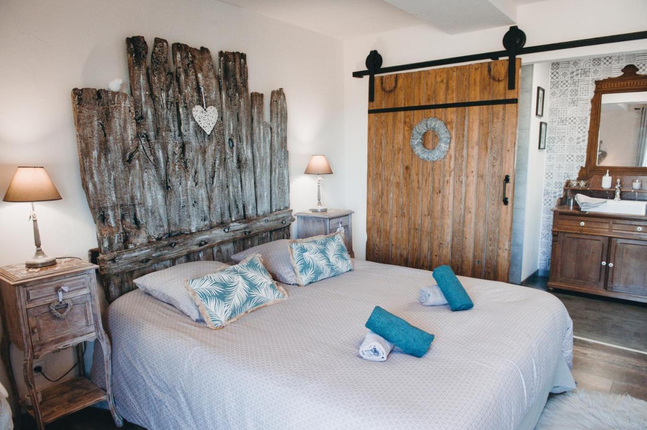 Féron Au Charme D'Antan B&B 외부 사진