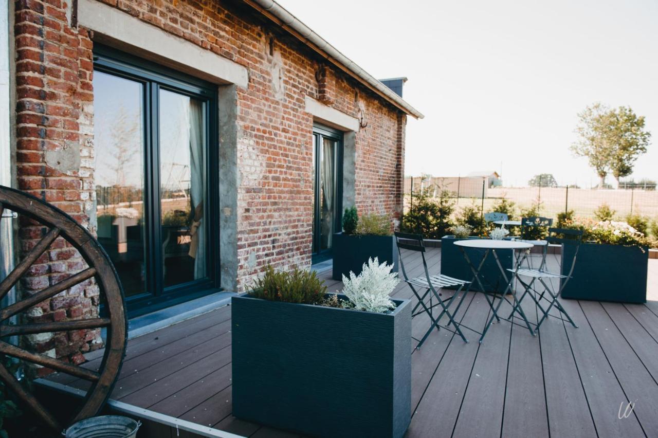 Féron Au Charme D'Antan B&B 외부 사진